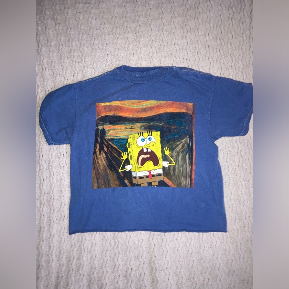 XS Nickelodeon Girl's junior crop top shirt with a picture of SpongeBob